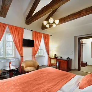 Hotel Lippert, Prague